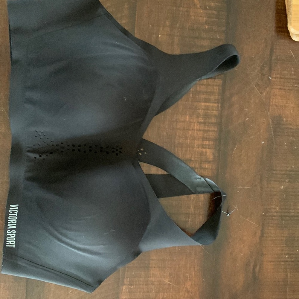 Like New Victoria Secret Sport Bra